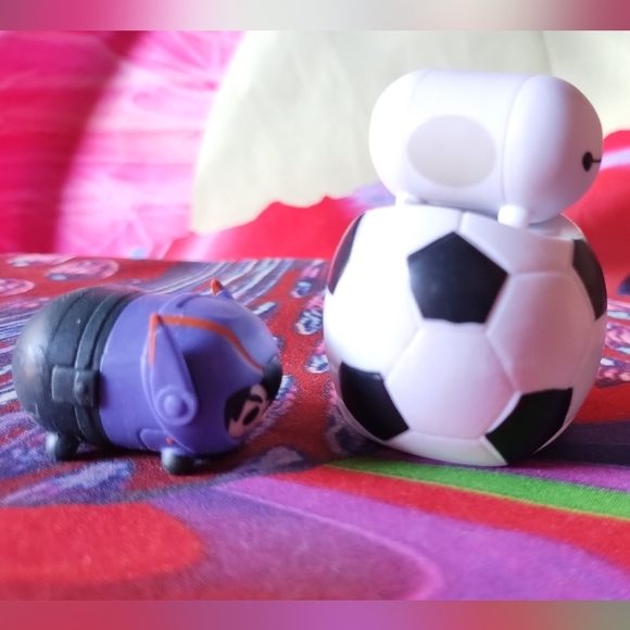 Disney Tsum Tsum Hiro Baymax and Soccer Ball - Picture 5 of 7